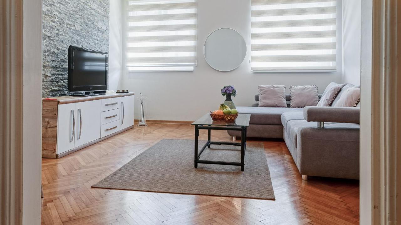 Apartment Prince Palace Belgrád Kültér fotó